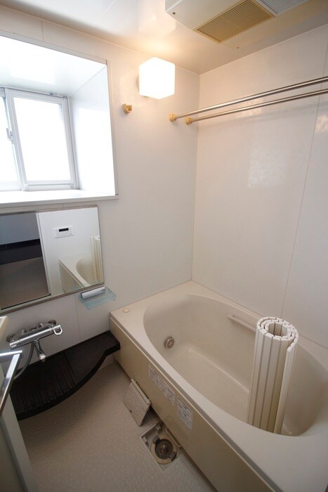 物件内観写真12　(バス／シャワールーム等)