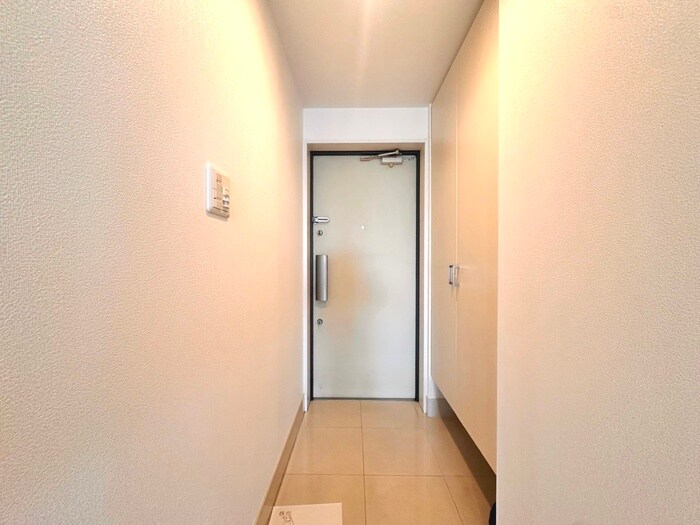 物件内観写真19　(玄関)