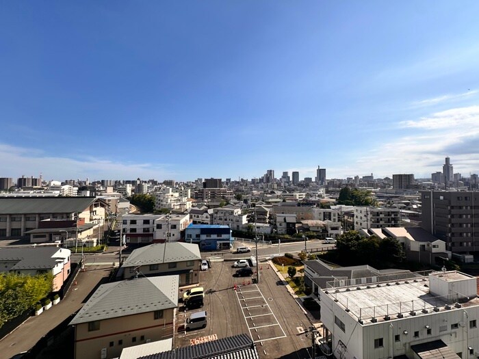 物件内観写真22　(室内からの展望)