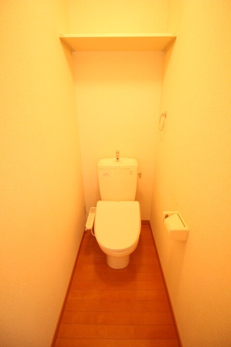 物件内観写真12　(トイレ)