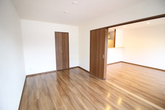 物件内観写真16　(居室)