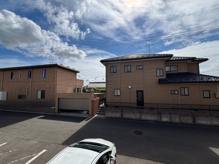 物件内観写真16　(室内からの展望)