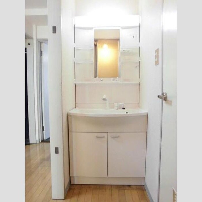 物件内観写真13　(洗面)