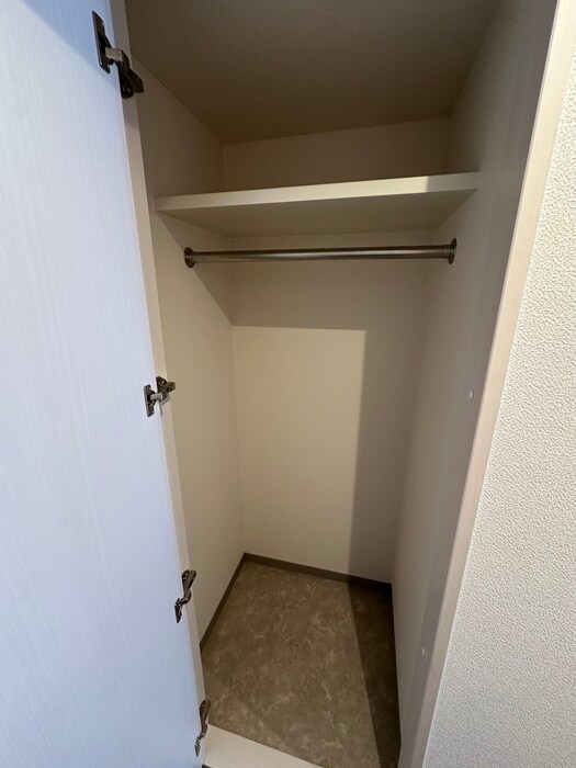 物件内観写真10　(収納)