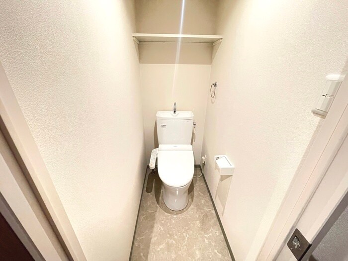 物件内観写真16　(トイレ)