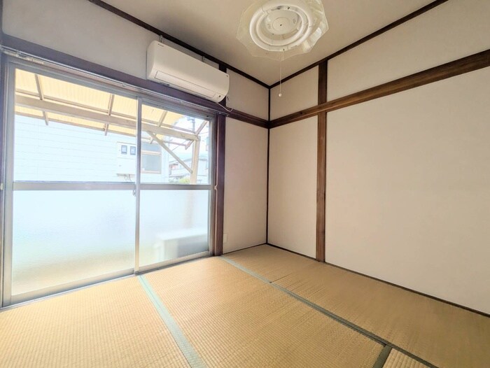 物件内観写真10　(居室)