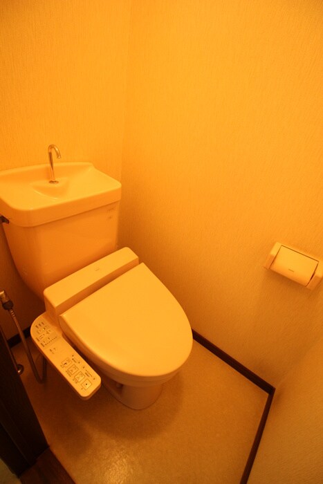 物件内観写真13　(トイレ)