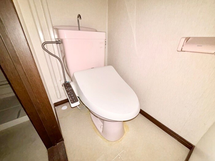 物件内観写真14　(トイレ)