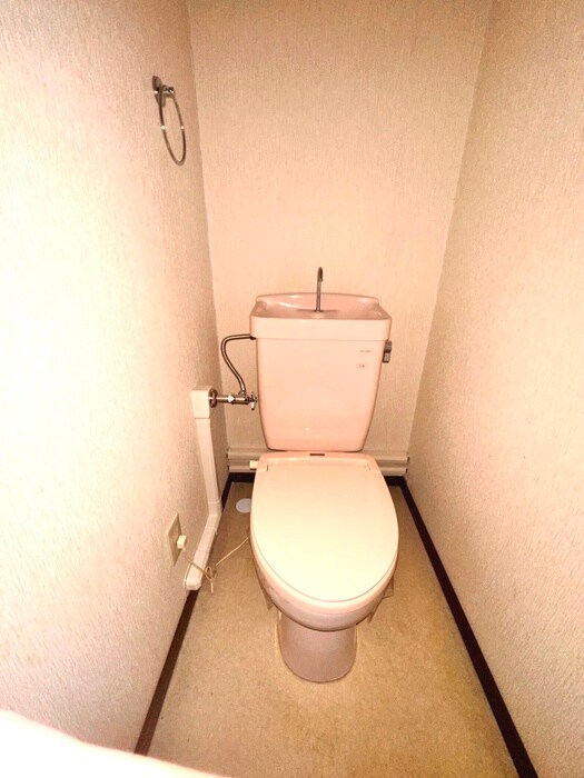 物件内観写真15　(トイレ)