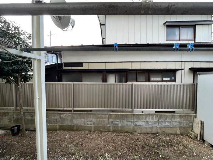 物件内観写真18　(室内からの展望)