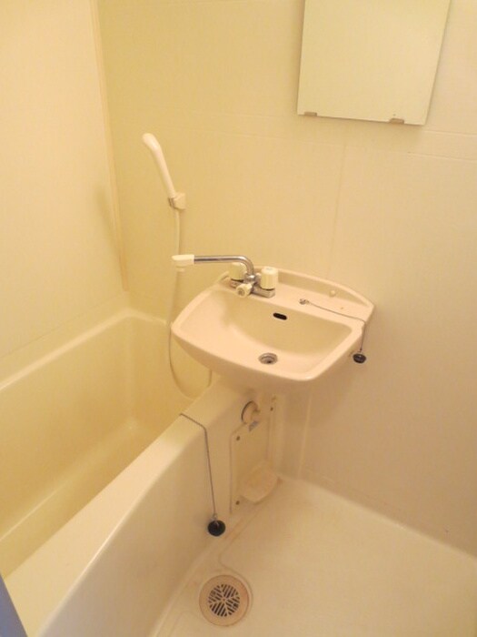 物件内観写真9　(バス／シャワールーム等)