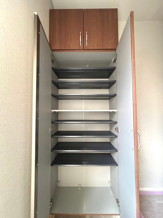 物件内観写真12　(靴箱)
