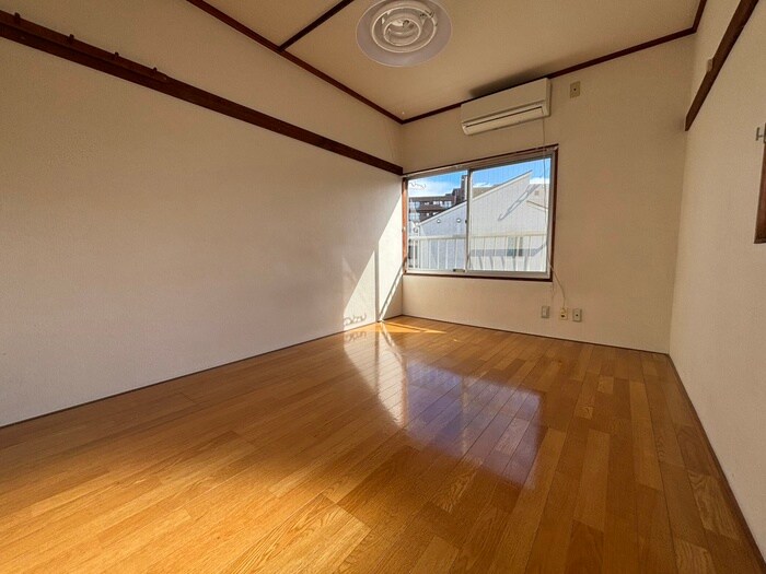 物件内観写真7　(居室)