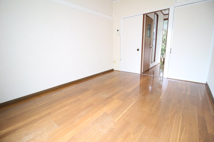 物件内観写真19　(居室)