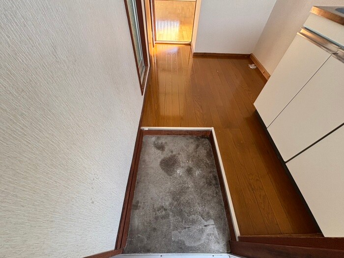 物件内観写真20　(玄関)