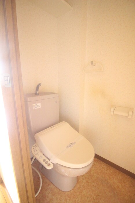 物件内観写真17　(トイレ)