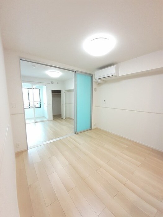 物件内観写真7　(居室)