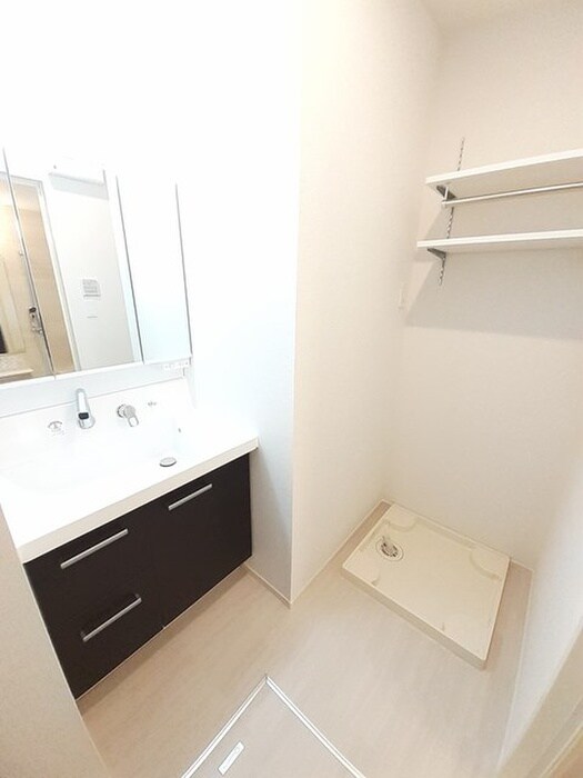 物件内観写真10　(洗面)