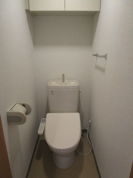 物件内観写真15　(トイレ)