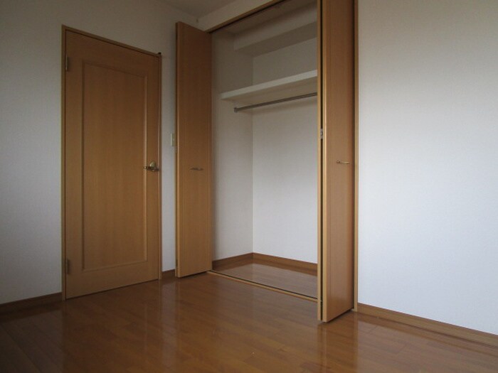 物件内観写真21　(居室)