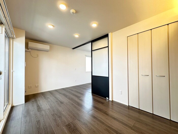 物件内観写真18　(居室)