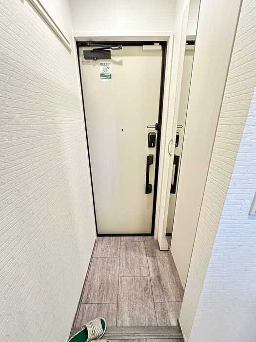 物件内観写真19　(玄関)