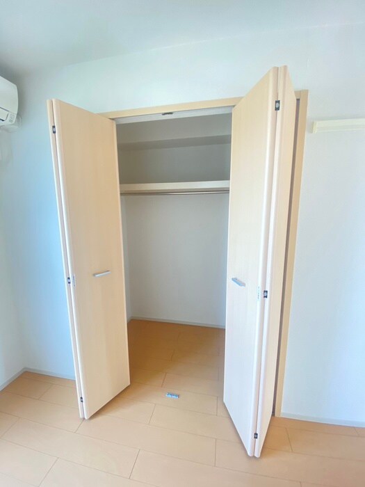 物件内観写真16　(収納)