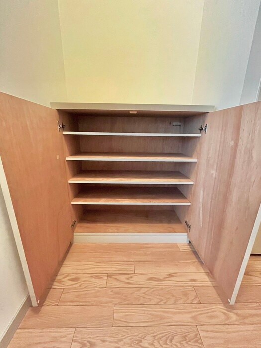 物件内観写真18　(靴箱)