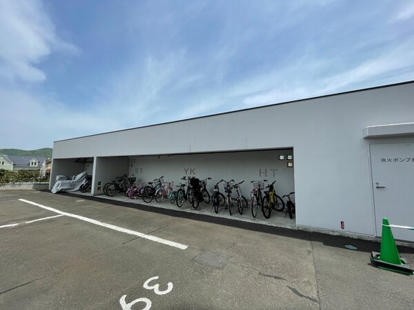 駐輪場