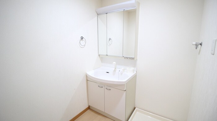 物件内観写真10　(洗面)