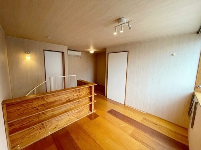 物件内観写真8　(居室)