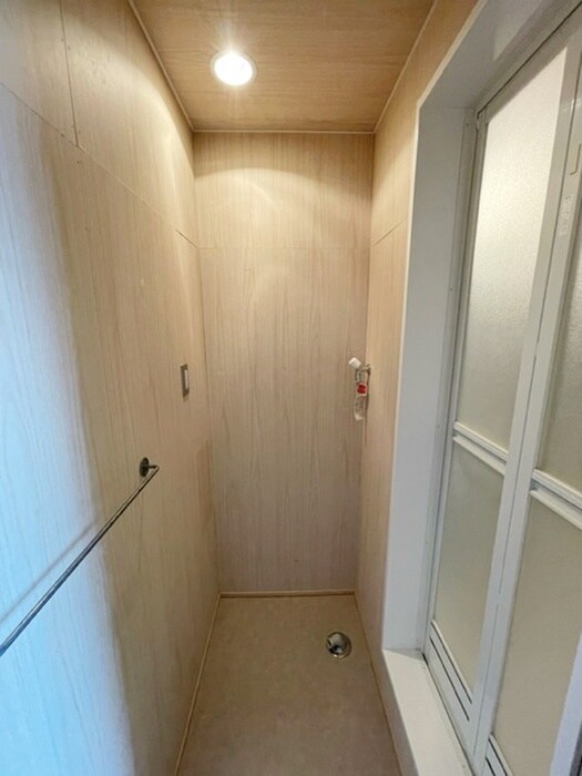 物件内観写真13　(洗濯機置場)