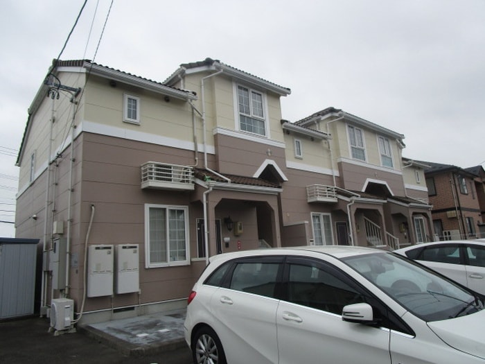 パ－クヴィラⅡの物件外観写真