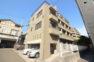 Brio Teracce 泉中央外観写真