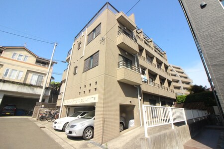 Brio Teracce 泉中央外観写真