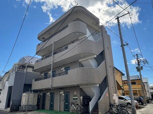 クレセント萩野町外観写真