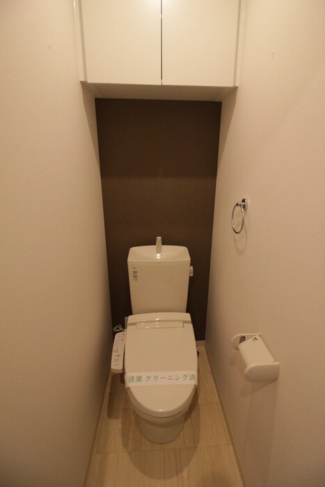 物件内観写真14　(トイレ)