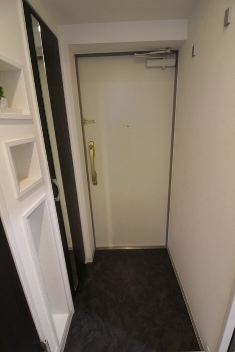 物件内観写真19　(玄関)