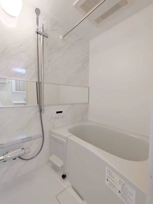 物件内観写真10　(バス／シャワールーム等)