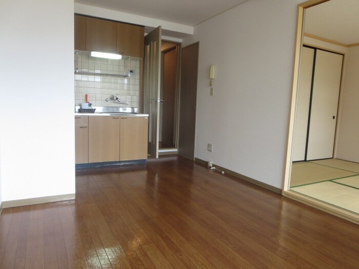 物件内観写真7　(居室)