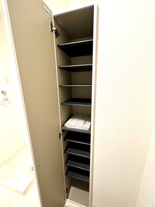 物件内観写真19　(靴箱)