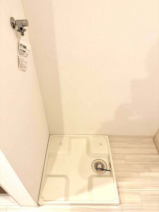 物件内観写真20　(洗濯機置場)