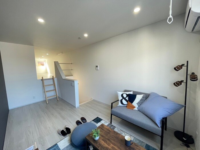 物件内観写真8　(居室)