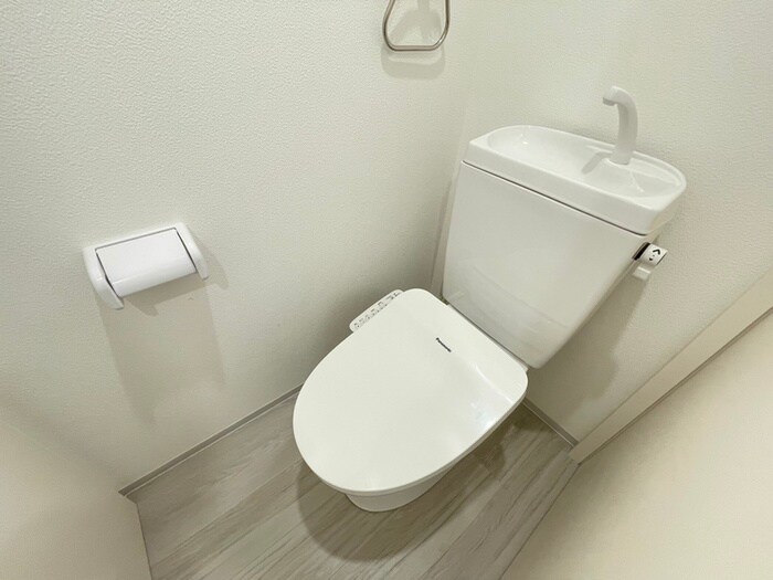 物件内観写真12　(トイレ)