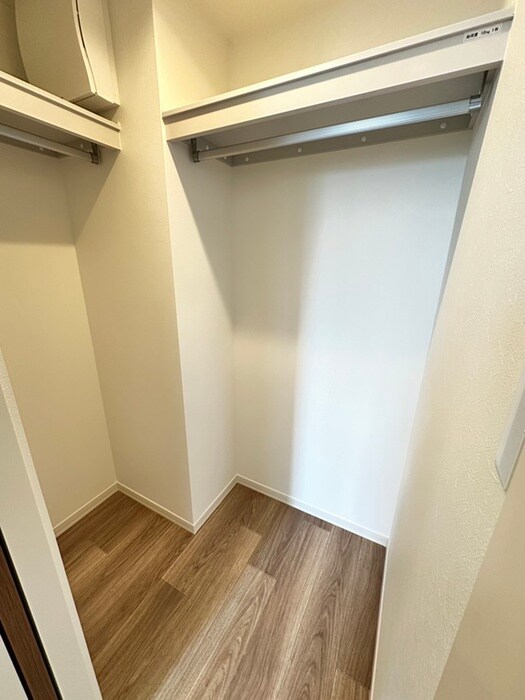 物件内観写真7　(収納)