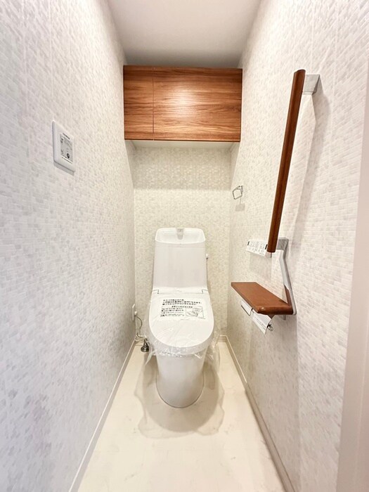 物件内観写真12　(トイレ)