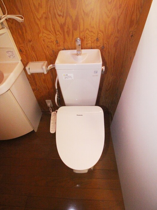 物件内観写真11　(トイレ)