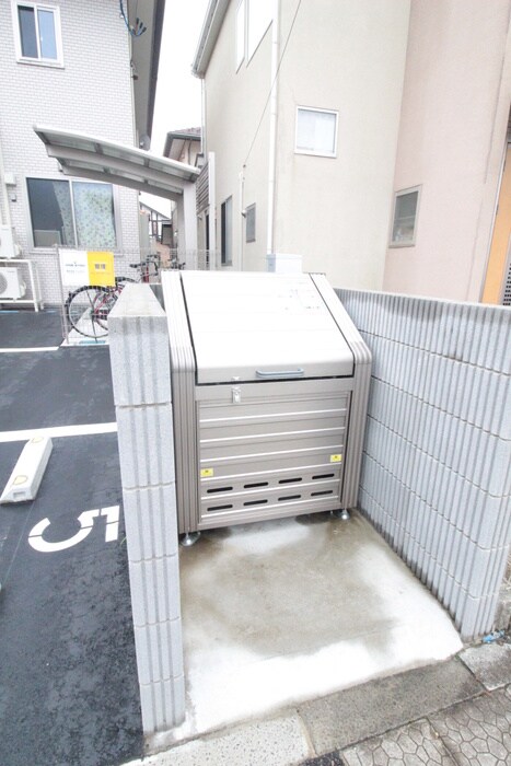 物件外観写真4　(建物設備)