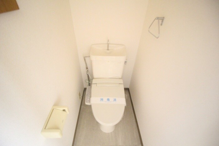 物件内観写真12　(トイレ)