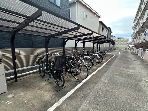 駐輪場
